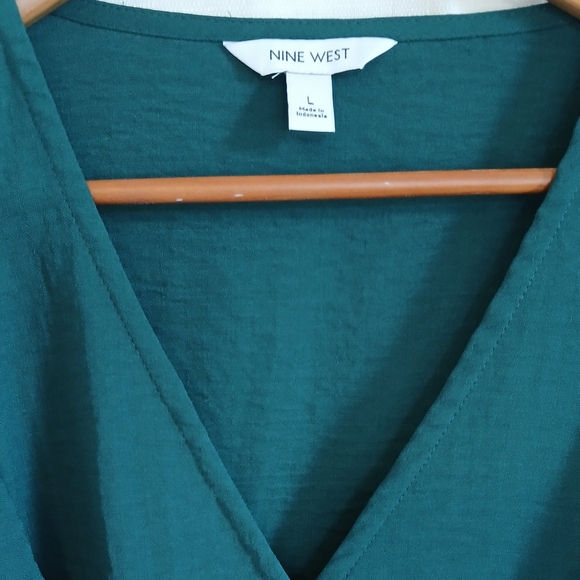 Nine West blouse - Picture 4 of 5